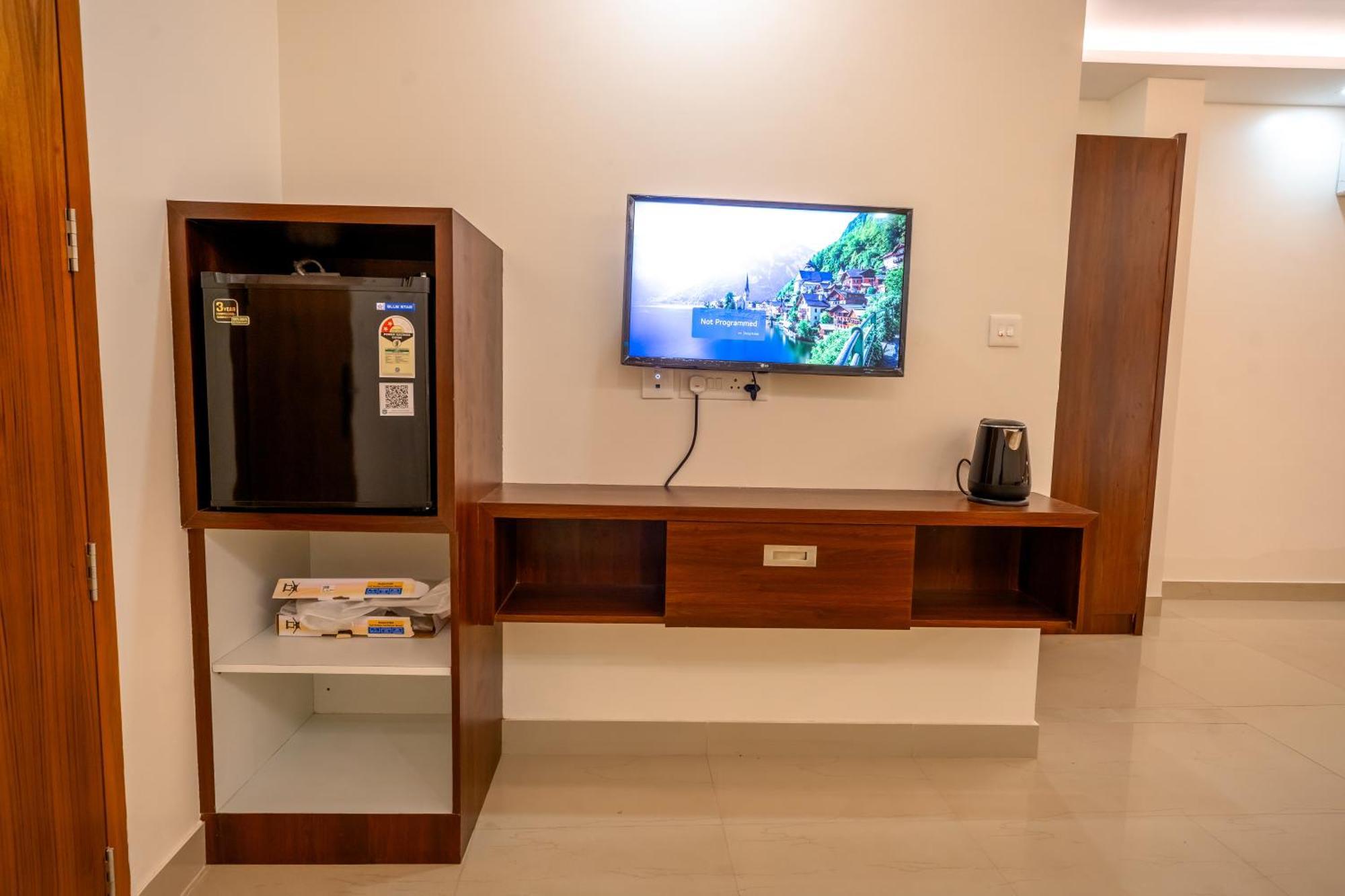 Hotel Metro Residency Tirur Exterior foto